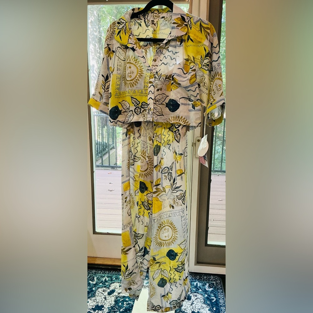 Vibrant Women's Yellow and White 2Piece Printed Pantsuit